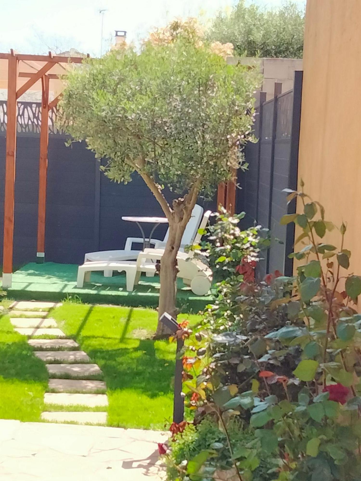 Maison 4 A 6 Pers Quartier Calme Tout Confort Aigues-Mortes Kültér fotó